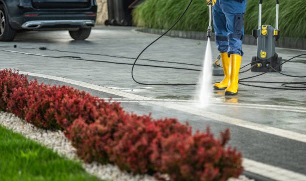 Best Commercial Pressure Washing in Dubuque, IA
